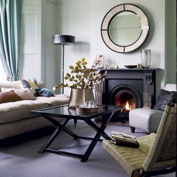 Портал для камина из натурального дерева черного цвета  Портал для камина из натурального дерева черного цвета