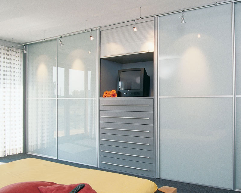 Шафа з полицею під телевізор