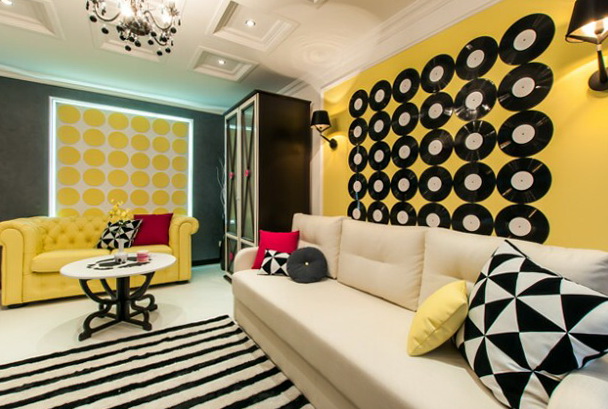 Стиль поп-арт пластинки на стене