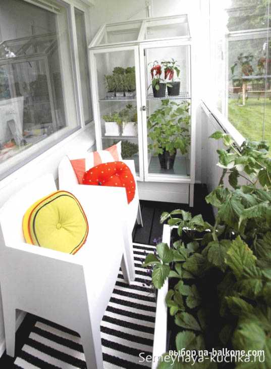 Як оформити балкон? 65 фото інтер'єрів для натхнення