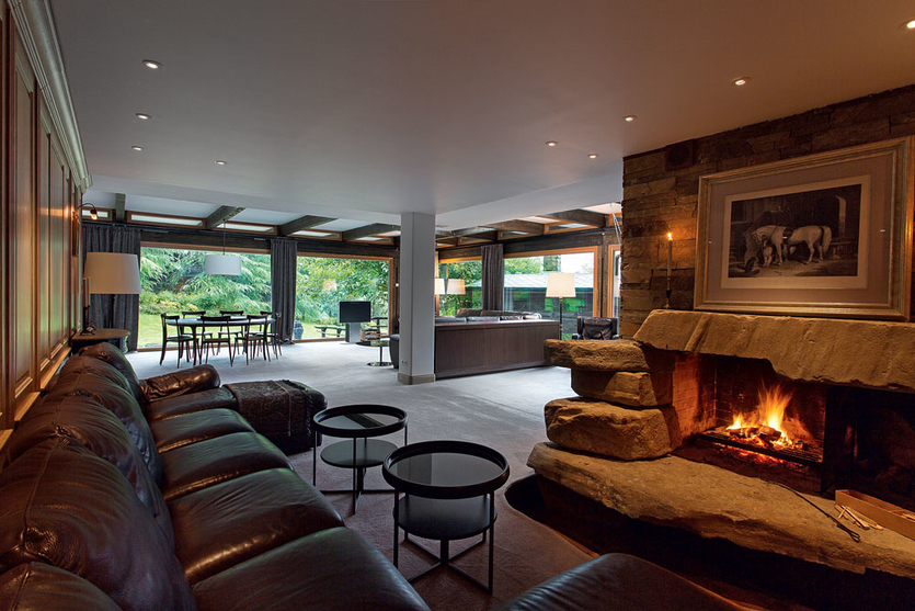 Идеи дизайна гостиной в частном доме: фото реальных интерьеров и советы