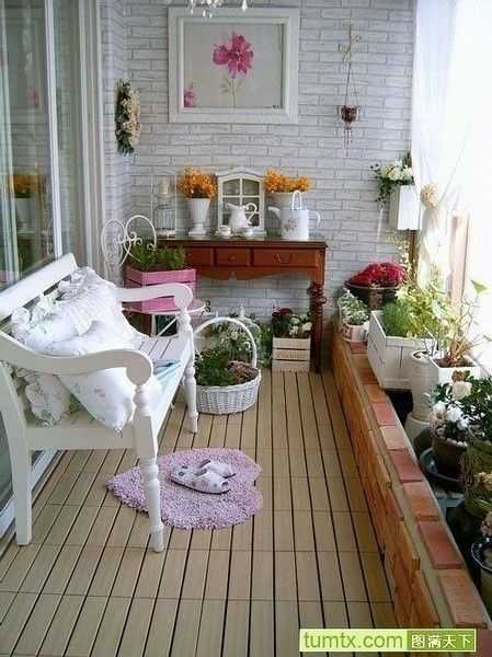 Балкон із полісадником