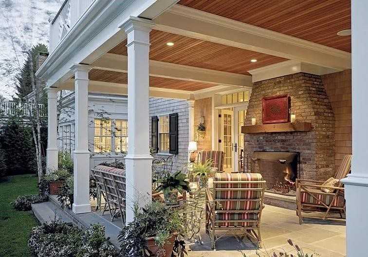 терраса под вторым этажом